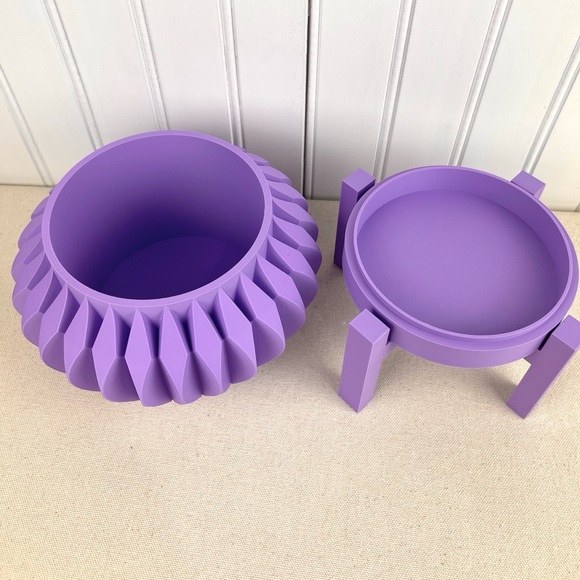 Sevi Indoor Planter Pot w/ Drainage Hole and Drip Tray, Houseplants - Picture 7 of 9